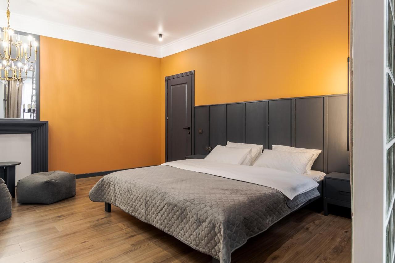 Modern Apartment 利沃夫 外观 照片
